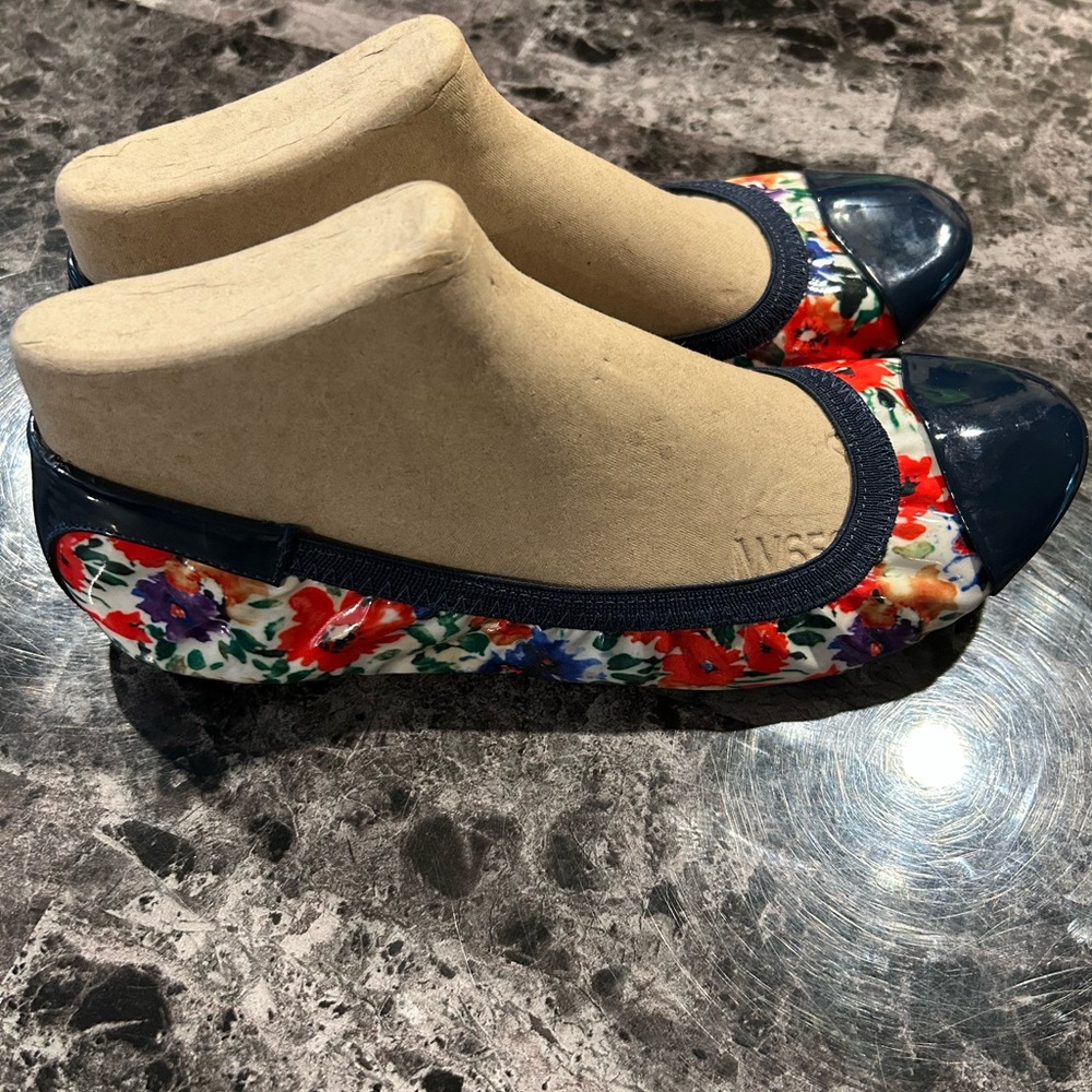 Chic Dexflex Comfort Ballerina Shoes